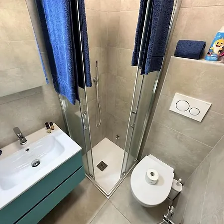 Condominio San Giorgio ליגננו סביאדורו